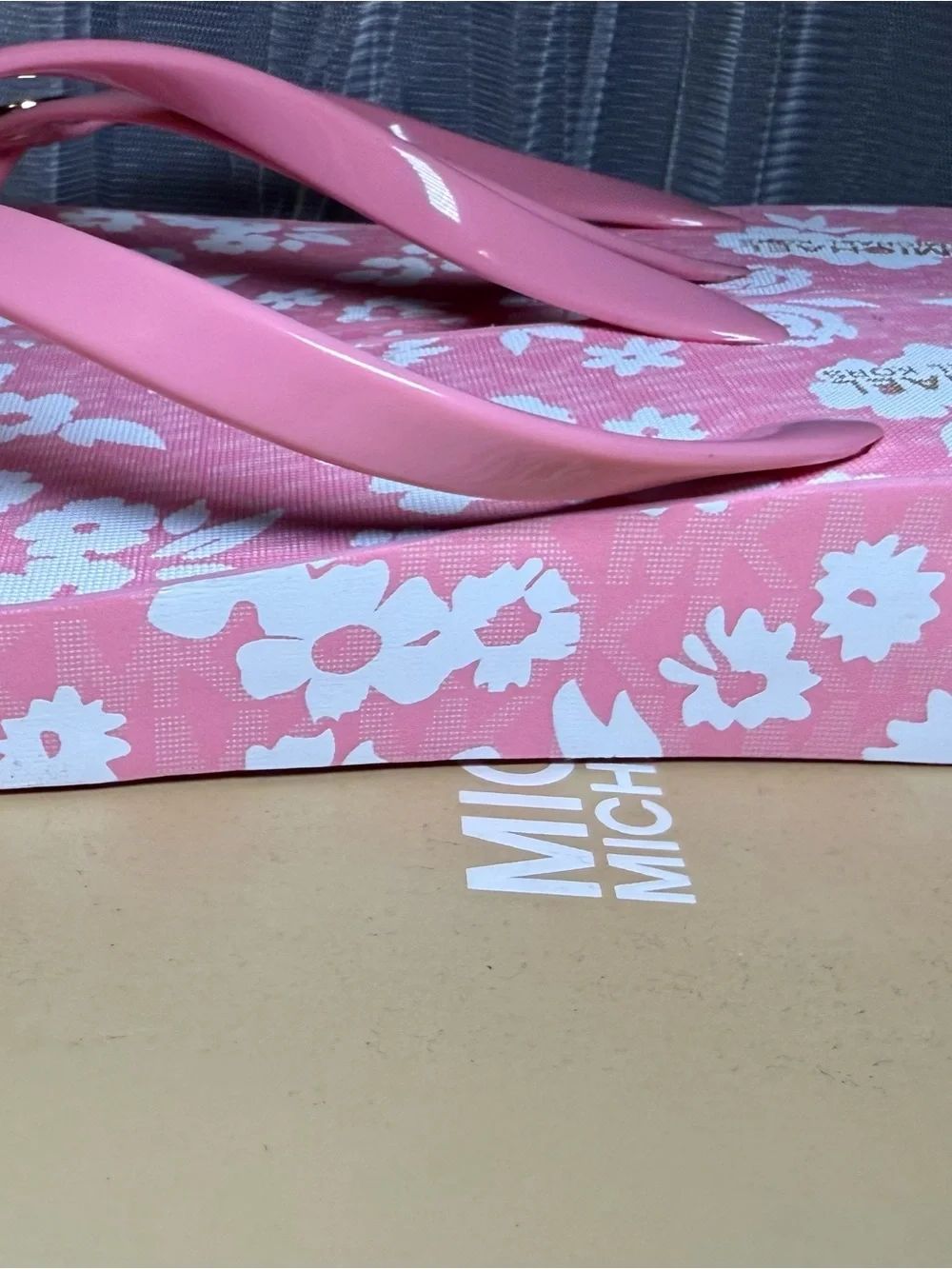 Michael kors Pink Floral Platform Flip Flop 7
